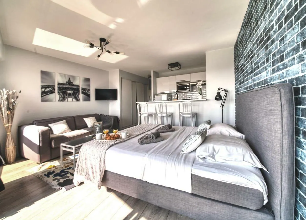 Amazing View Of Paris Apartment 0*,  France